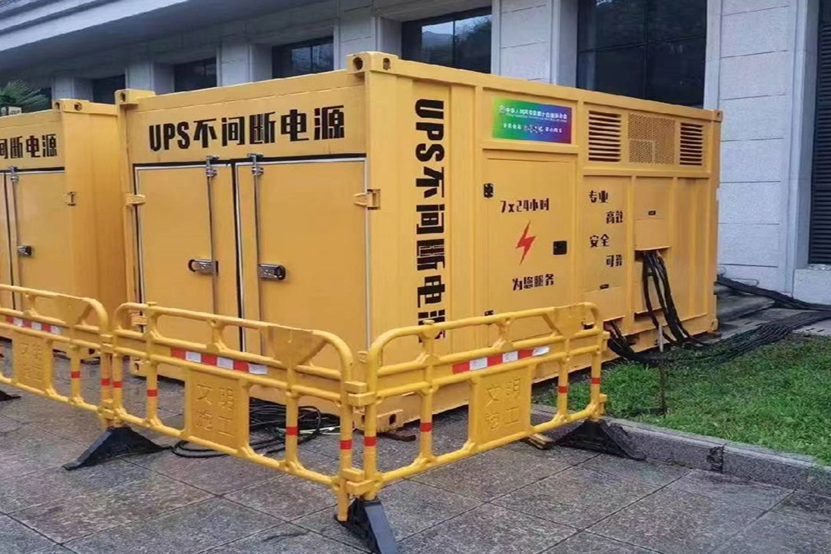 纳雍发电机租赁施工现场
